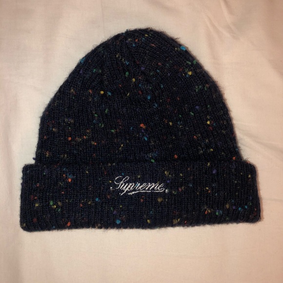 Supreme Accessories - SUPREME NY Navy Script Logo Beanie AUTHENTIC Supreme Accessories - SUPREME NY Navy Script Logo Beanie AUTHENTIC